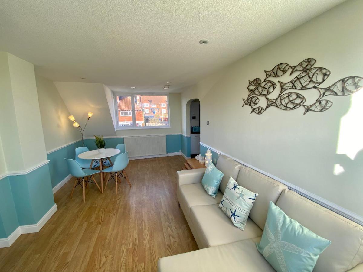 Lighthouse View, One Min From Harbour & Beach Apartment Scarborough Exterior foto