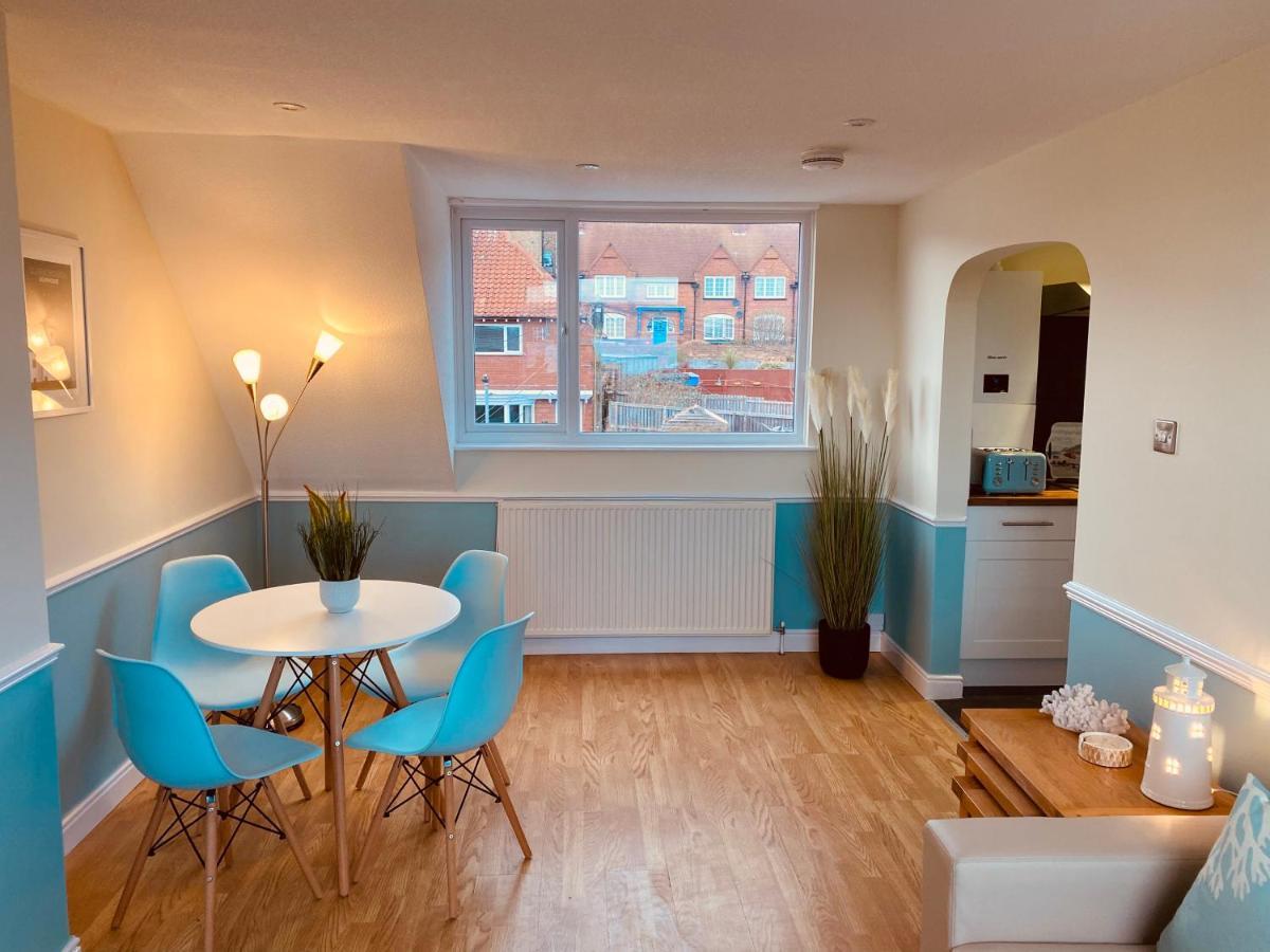 Lighthouse View, One Min From Harbour & Beach Apartment Scarborough Exterior foto